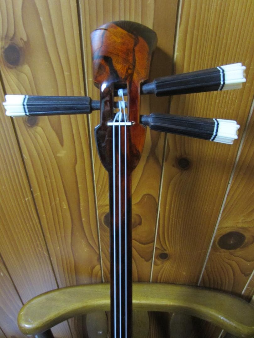 三線工房ひかり沖縄三線 蛇皮強化二重張り ハードケース付き 中古整備品 9