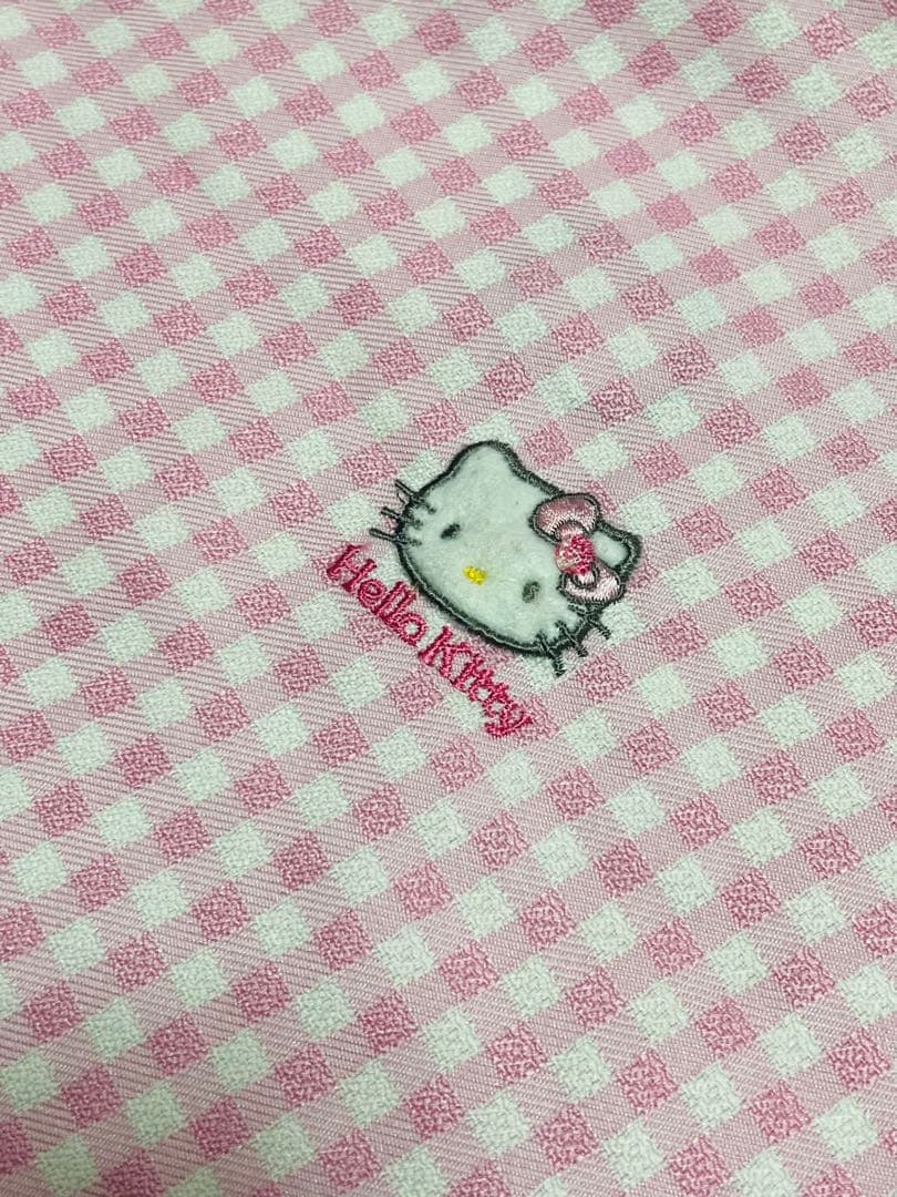 美品 ハローキティ ピンクチェックカーテン