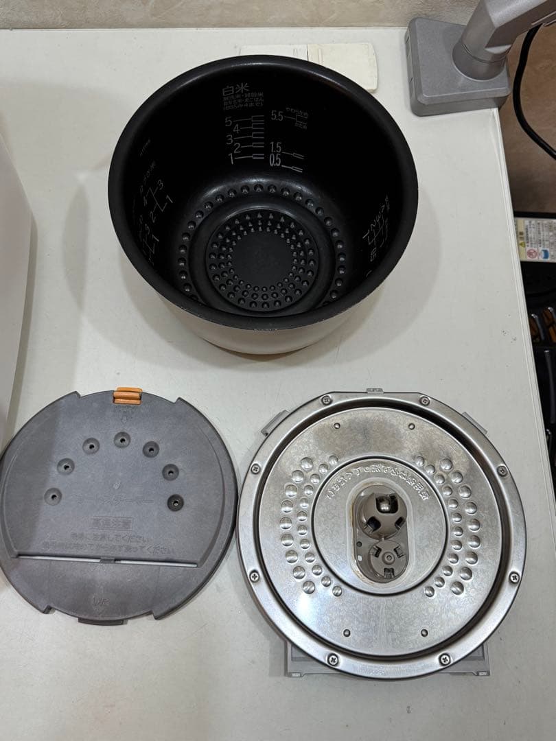 HITACHI &スチームIH 炊飯器 5合炊 RZ-TS104M 2020年製