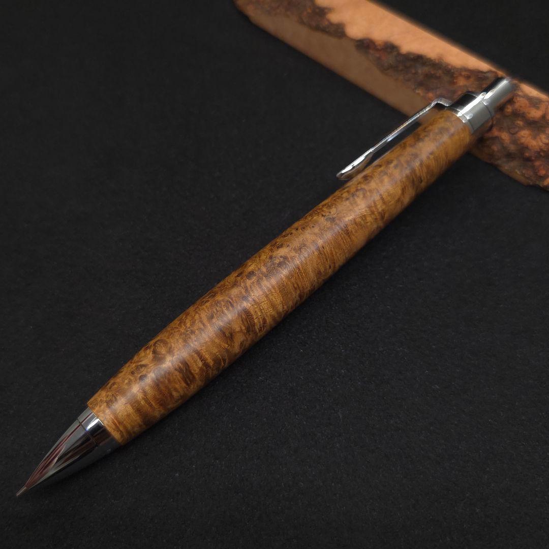 No.35ハンドメイド木軸シャーペンアンボイナバール