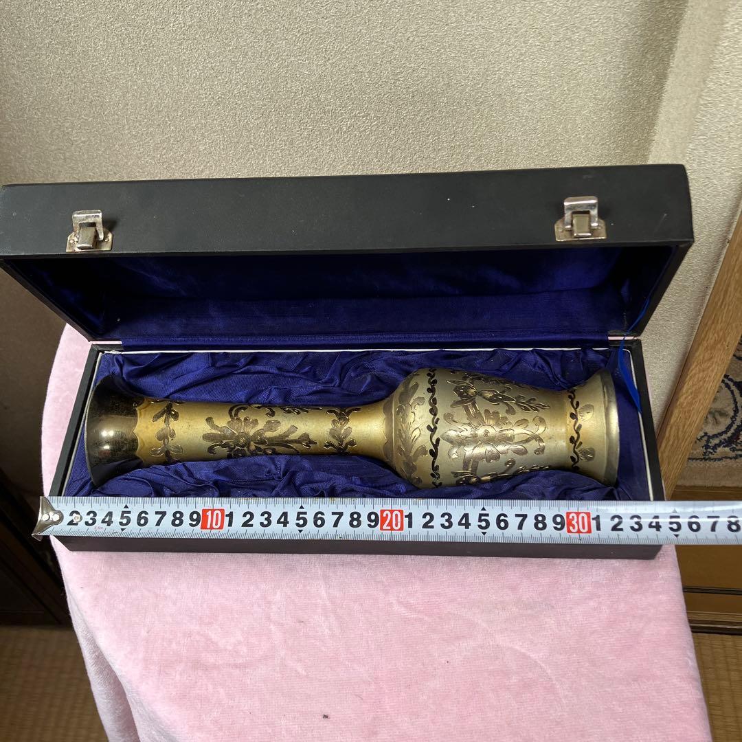 金属製　花瓶　箱入り　希少　ロットナンバー