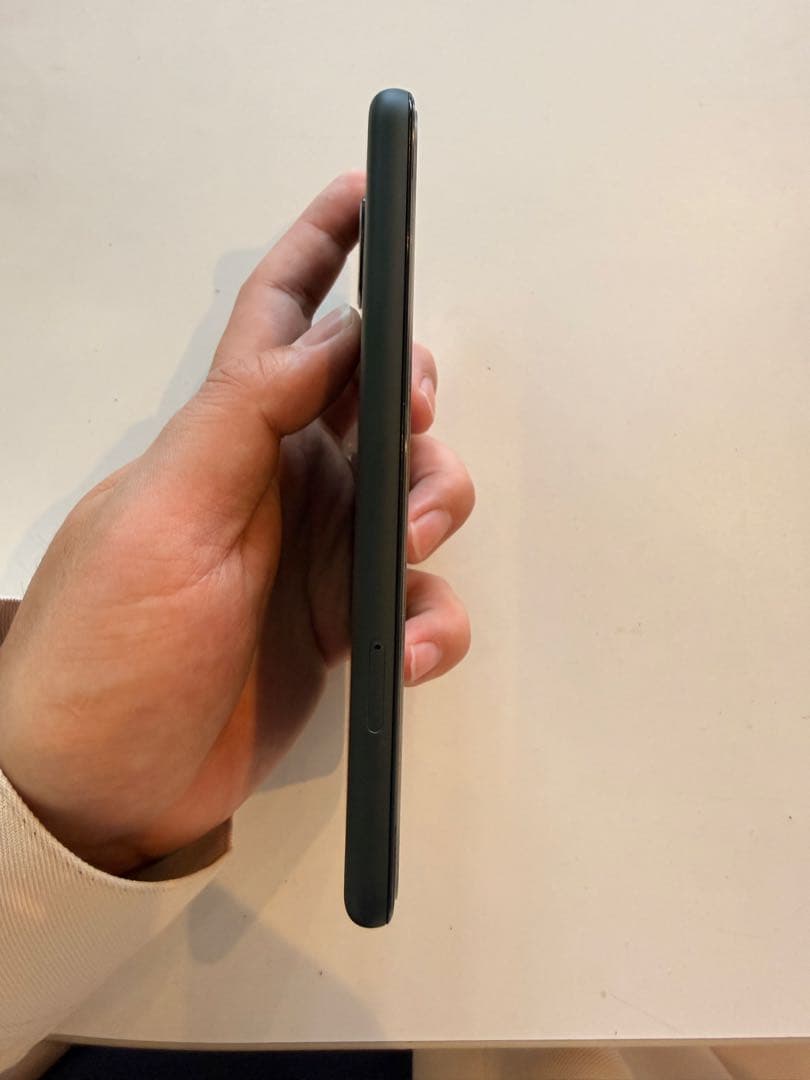 Google Pixel 5a☆箱・取説・おまけ付モストリーブラック