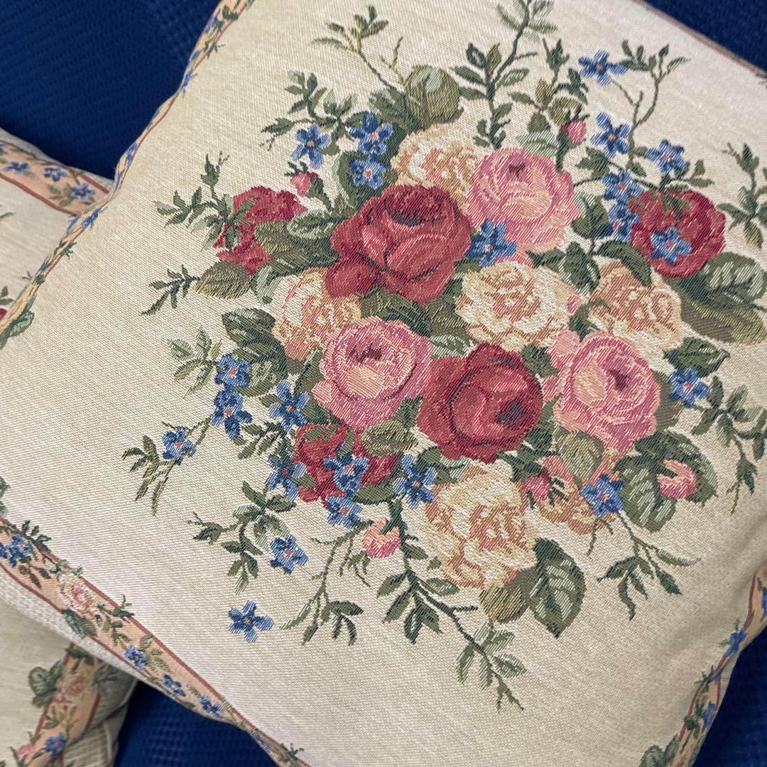 2個セット　タグ付き！ビーアンドティー ゴブラン織 クッションカバー