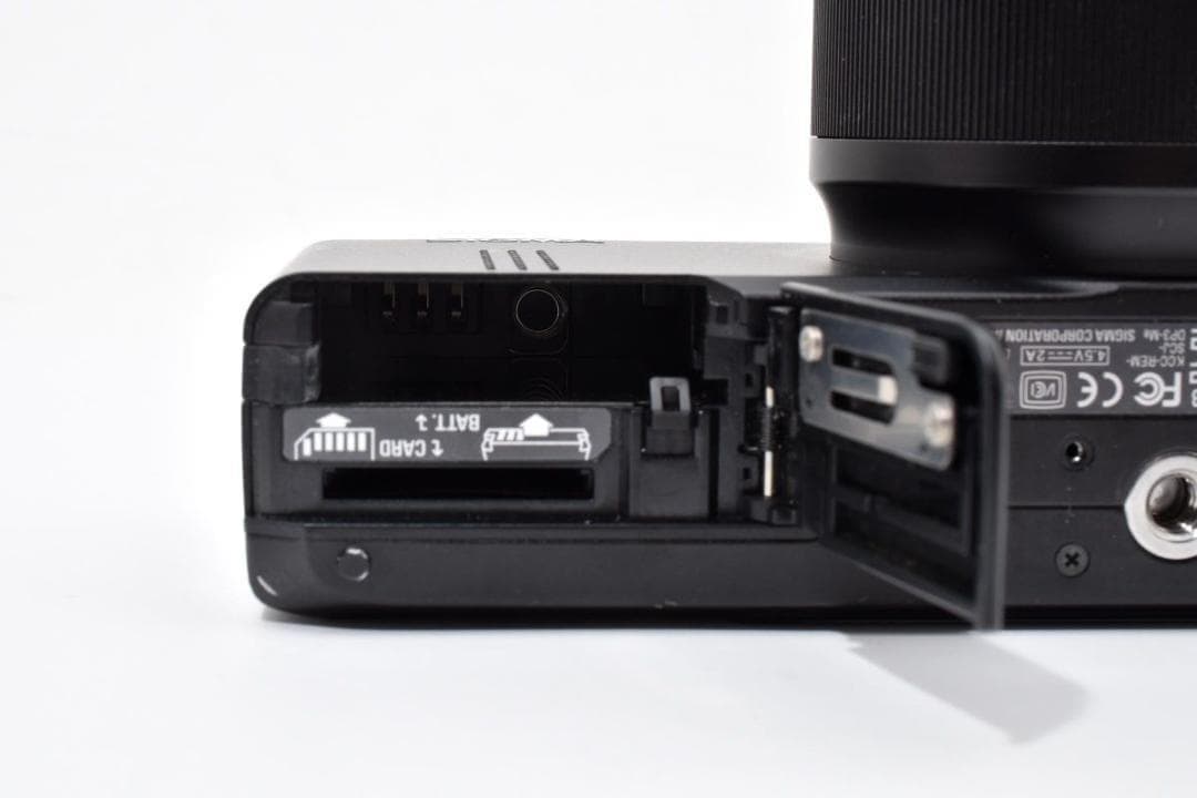 【希少】 SIGMA シグマ DP3 Merrill コンパクト デジタルカメラ