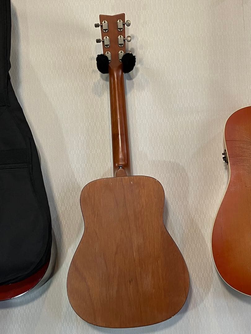 YAMAHAミニサイズ・フォークギター！ソフトケース付きます。