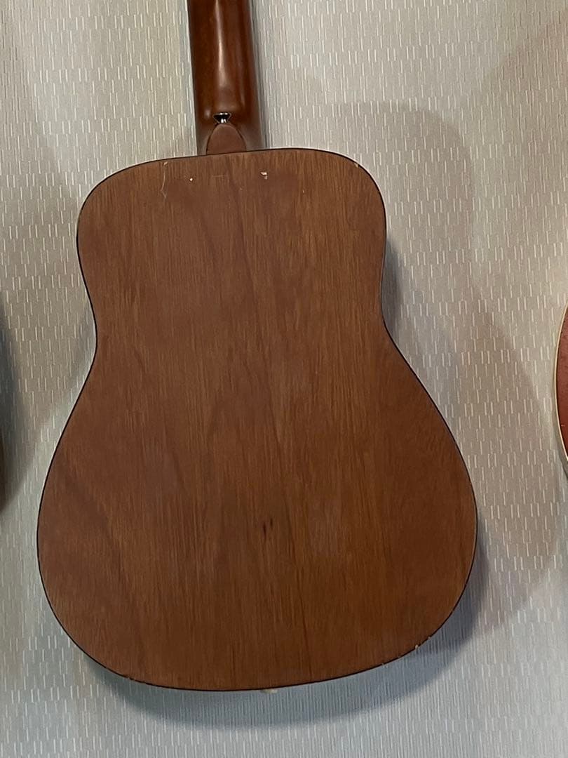 YAMAHAミニサイズ・フォークギター！ソフトケース付きます。