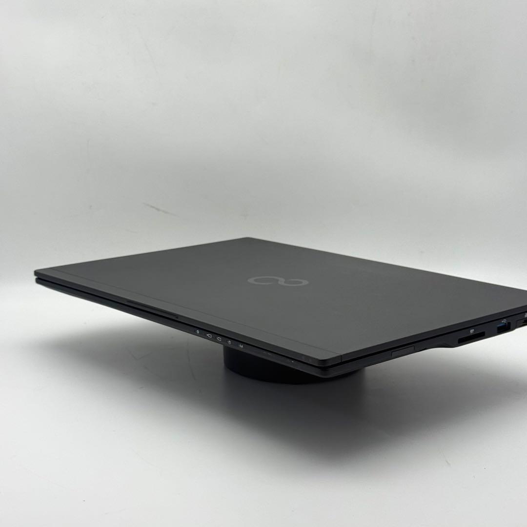 Core i5八世代◆4GB◆SSD128GB◆富士通LIFEBOOK U939