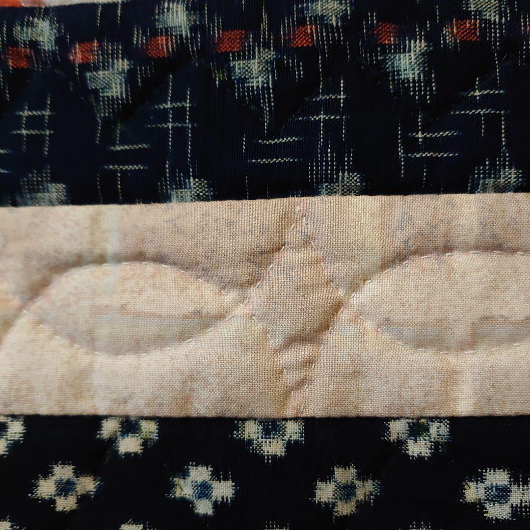 刺繍と古布パッチワークキルト 和風タペストリー