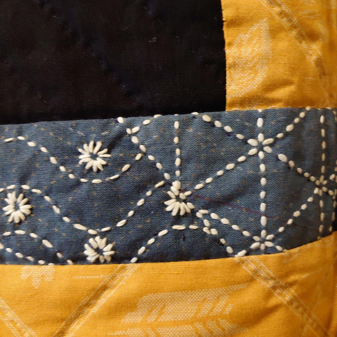 刺繍と古布パッチワークキルト 和風タペストリー