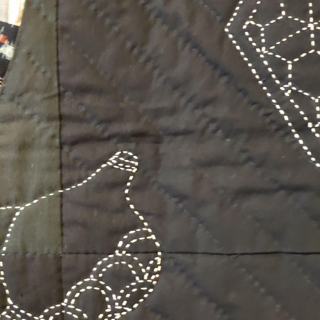 刺繍と古布パッチワークキルト 和風タペストリー