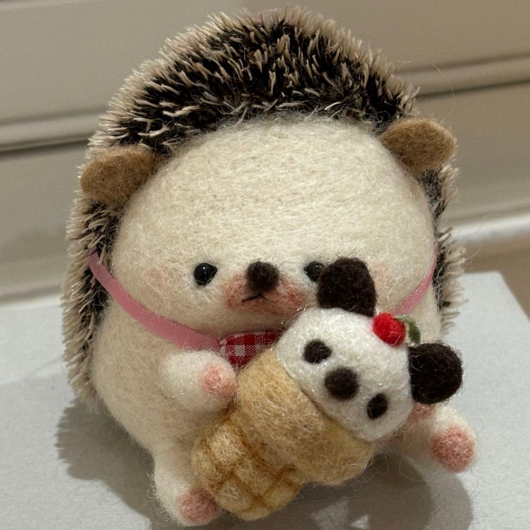 入手困難　羊毛フェルト作家　sako様 ハリネズミの赤ちゃん