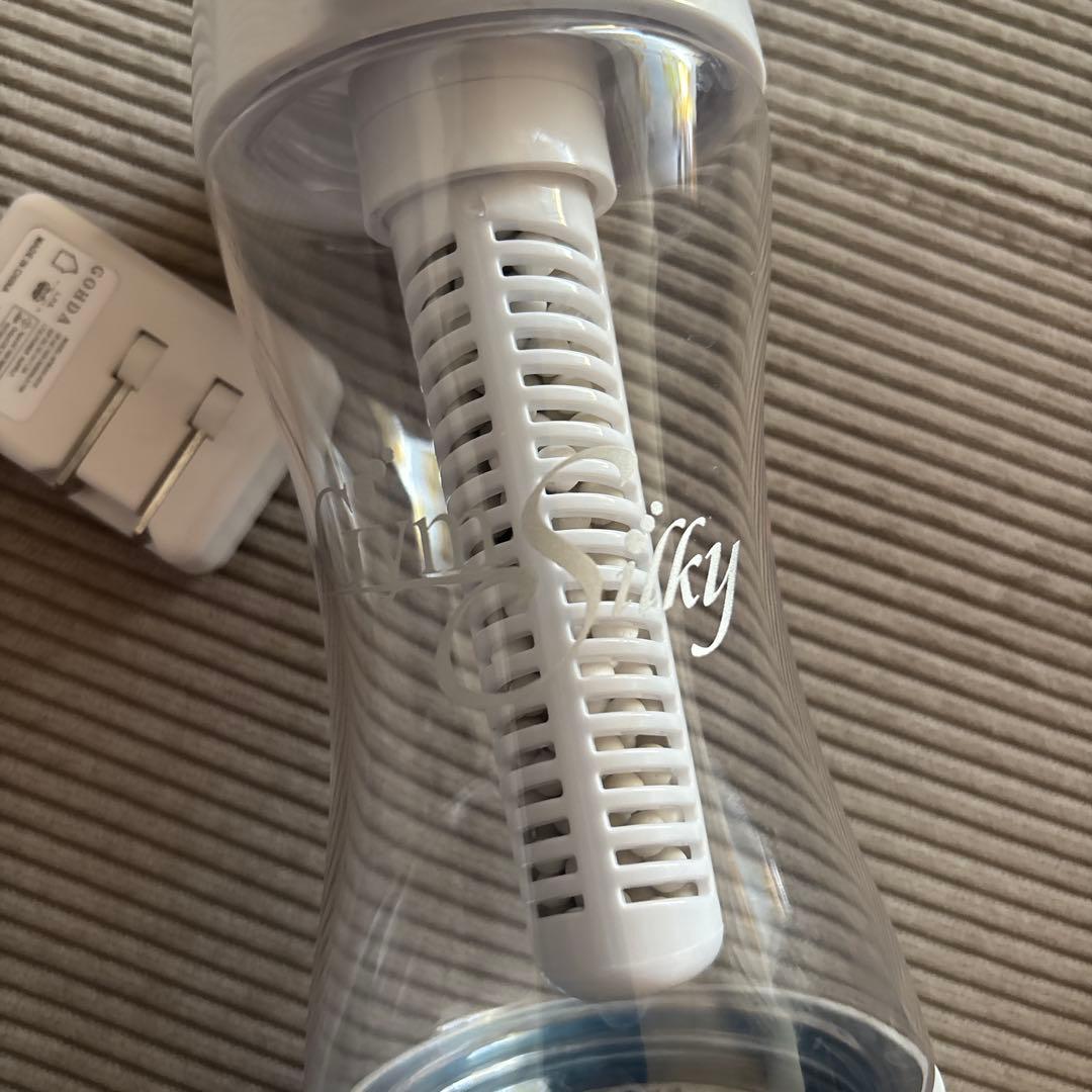 Gym Silky HWP-33SL 充電式水素水生成器