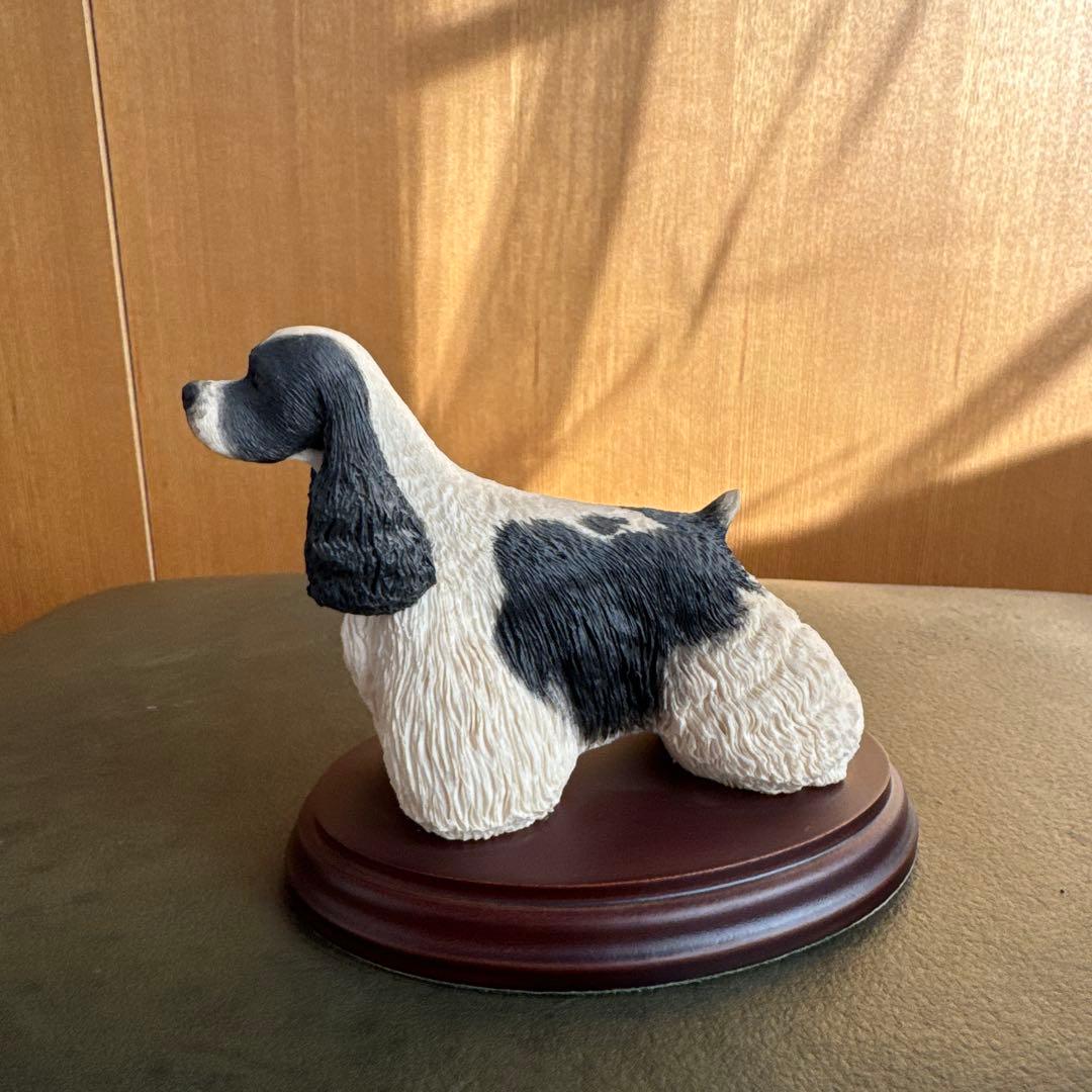 アメリカンコッカースパニエルの置物　ショードッグ　黒白パーティー
