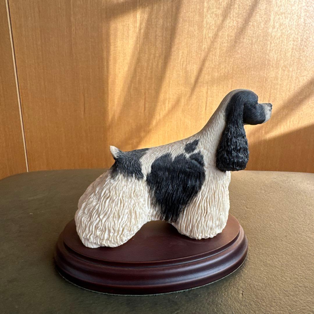 アメリカンコッカースパニエルの置物　ショードッグ　黒白パーティー