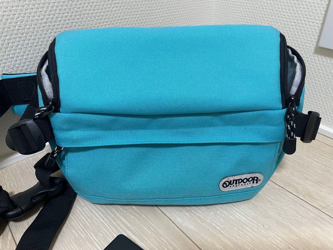 Nikon デジタル一眼レフカメラ レンズ3本付き