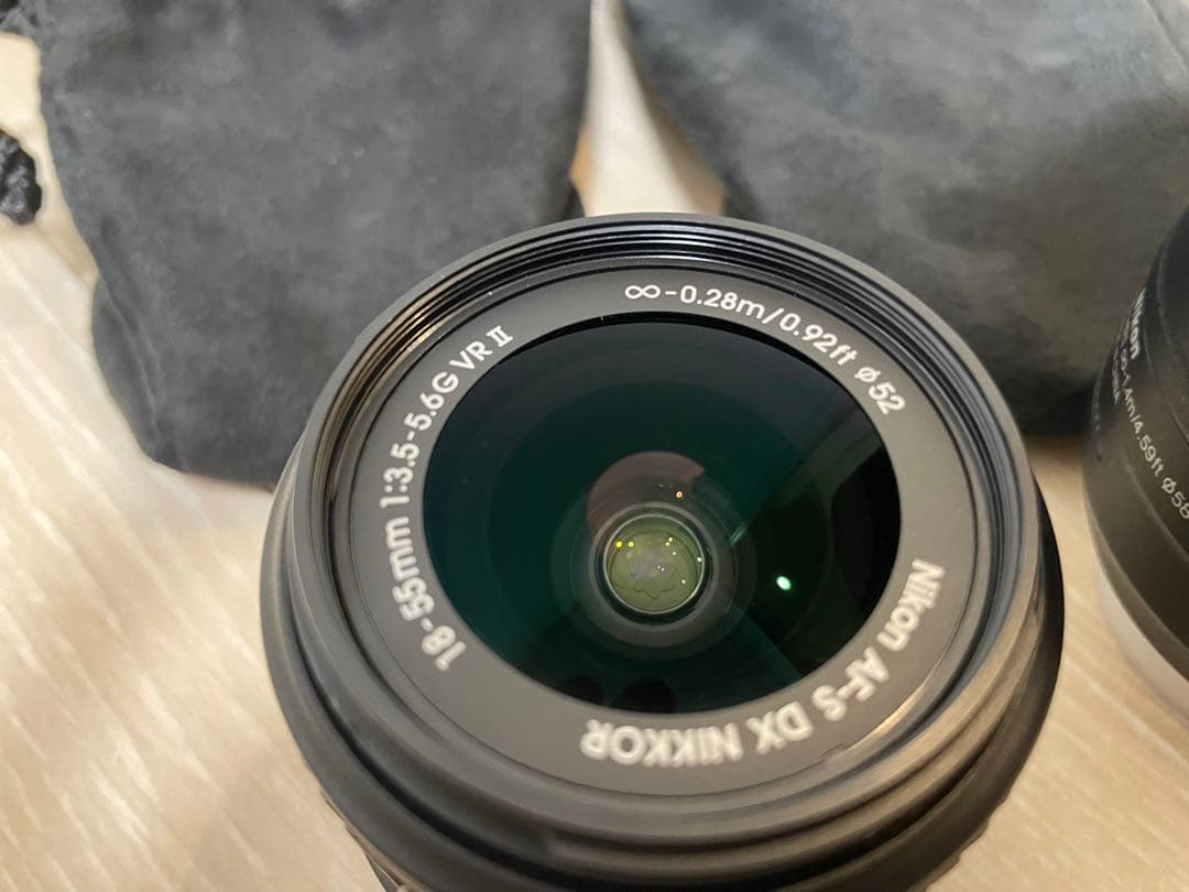 Nikon デジタル一眼レフカメラ レンズ3本付き