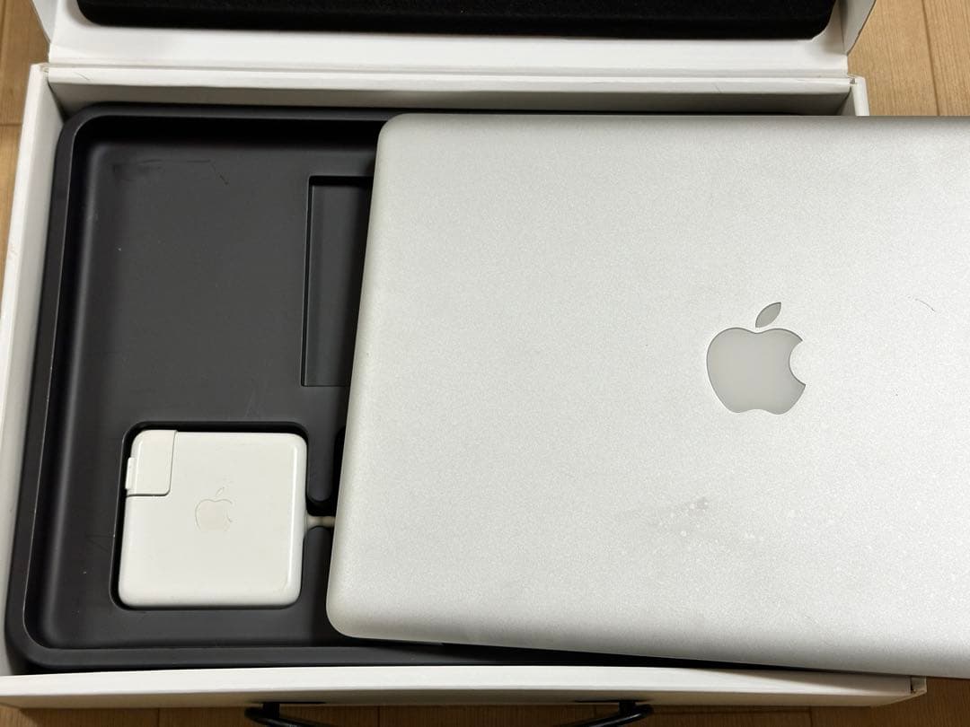 MacBook Pro2012 13インチ本体 充電器付き