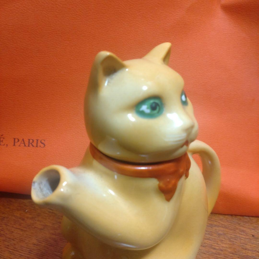 猫型クリーム色ポット　イングランド製