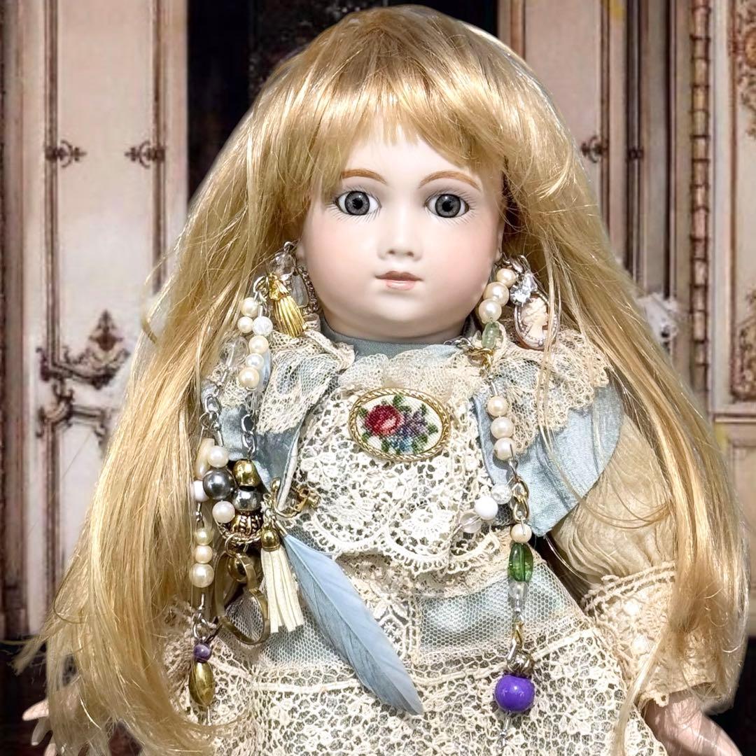 ビスクドール アーテー 作家様 ブルー ドレス ボネ ウィッグ 2 薔薇 カメオ