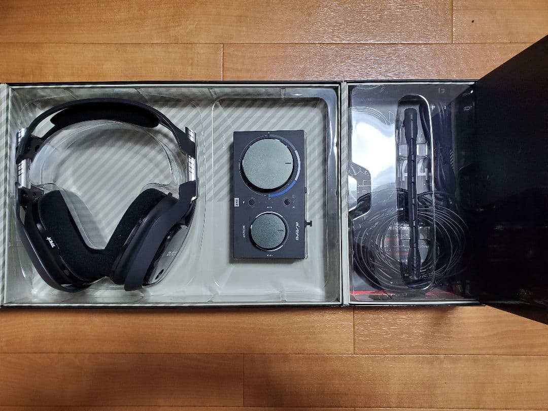 ASTRO A40 + MIXAMP PRO ゲーミングヘッドセット　PS5