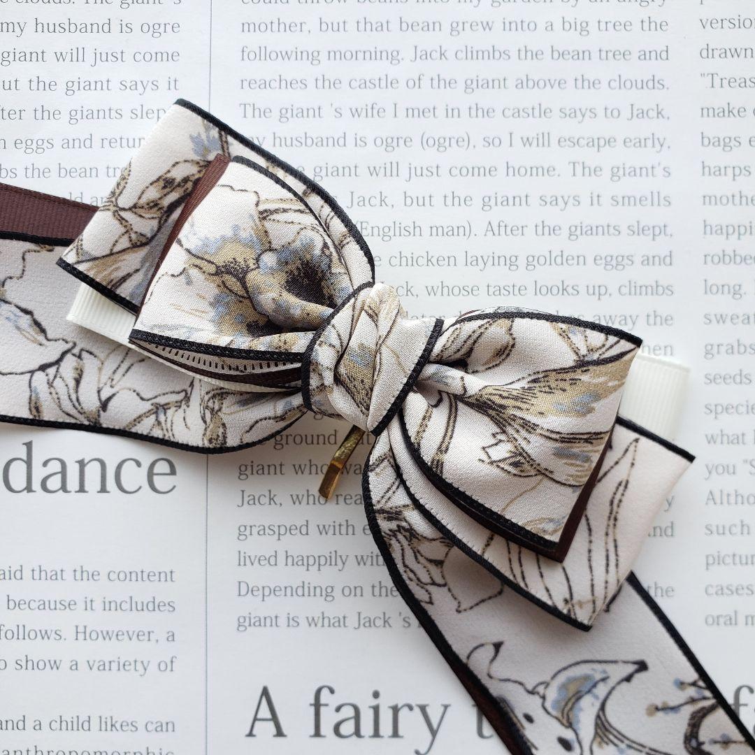 リボン　ポニーフック♡ブラックエッジアンティーク花柄♡ハンドメイド