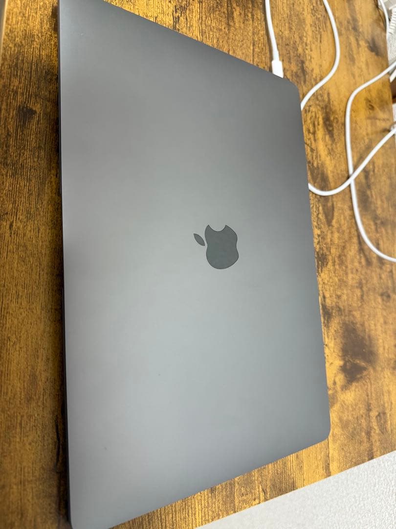 Apple MacBook Air スペースグレー 256GB