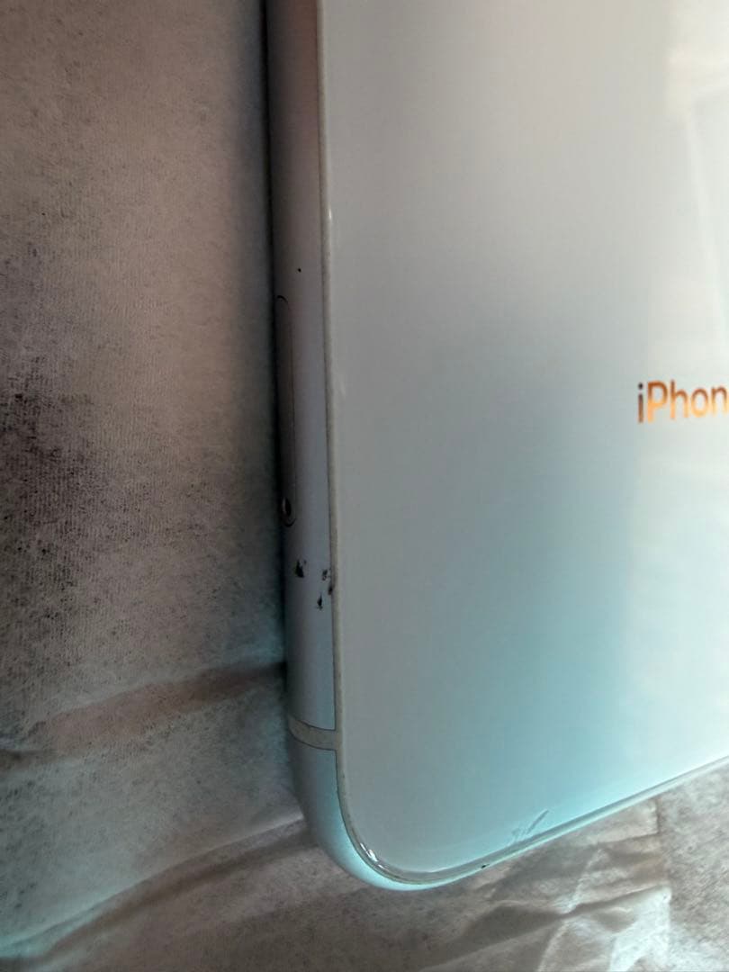 Apple iPhone XR ホワイト 6.1インチ　128GB