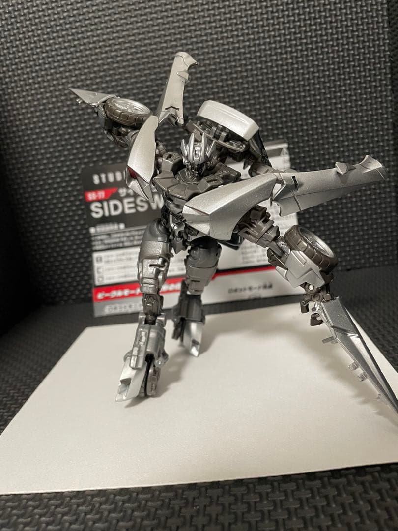 トランスフォーマースタジオシリーズ　ss-77 サイドスワイプ