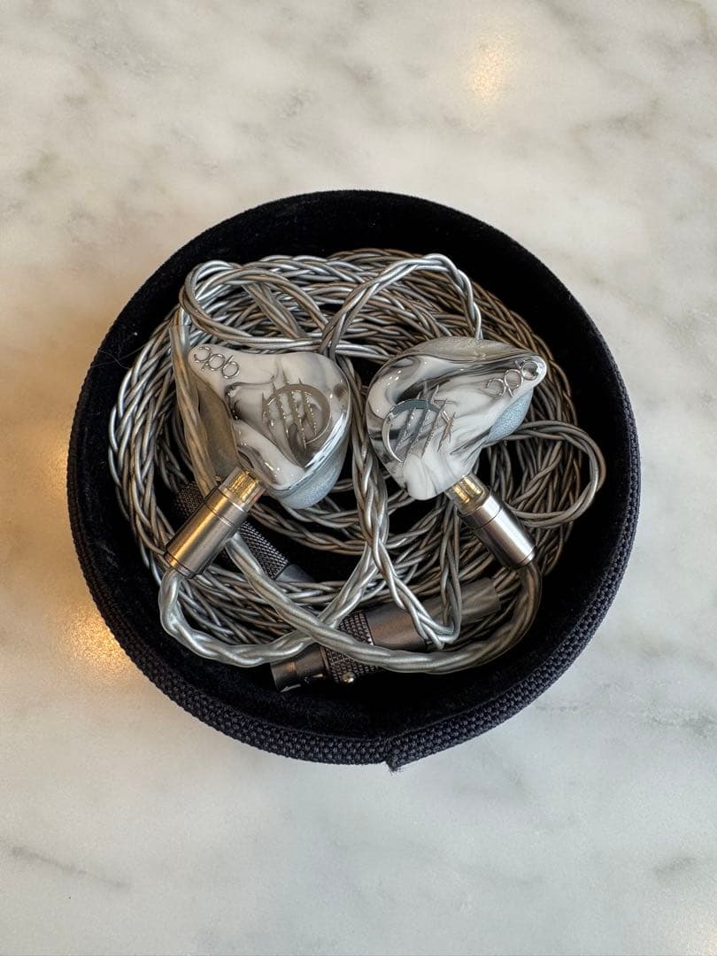 イヤホン qdc WHITE TIGER