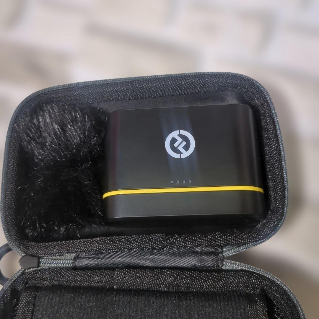 Hollyland ワイヤレスマイク充電ケース