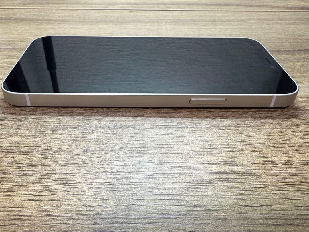 iPhone12 128GB ホワイト SIMフリー