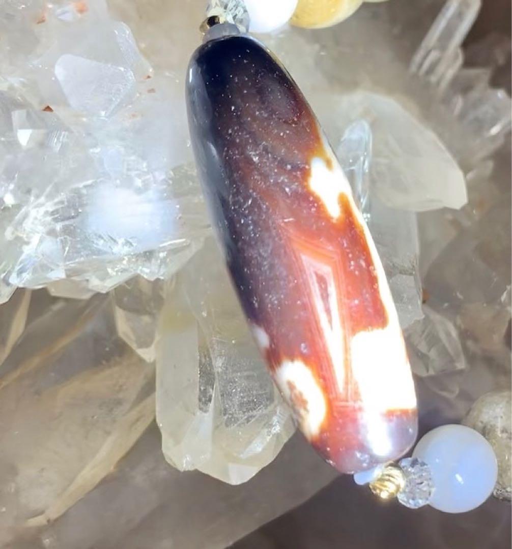 ホワイトガーデン水晶　天珠　白天眼　ブレスレット
