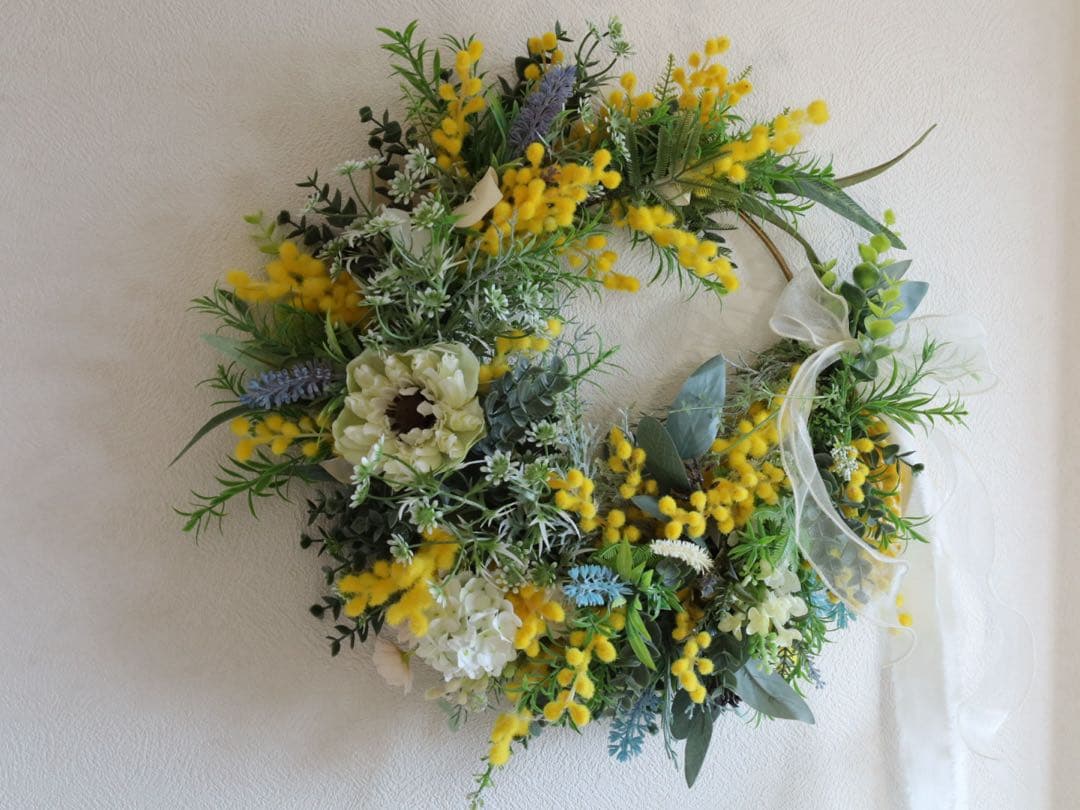 造花リース 黄色と緑色 35cm