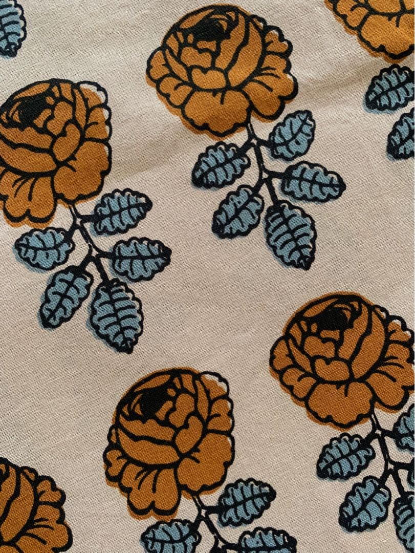 【美品　入手困難】マリメッコ　クッションカバー　ヴィヒキルース　伊勢丹限定カラー