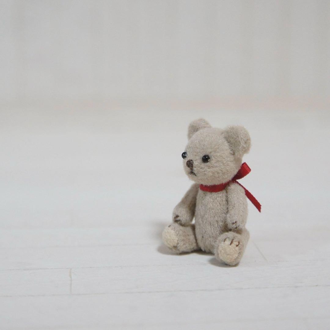 3.5cm ミニミニクマちゃん (グレージュ)