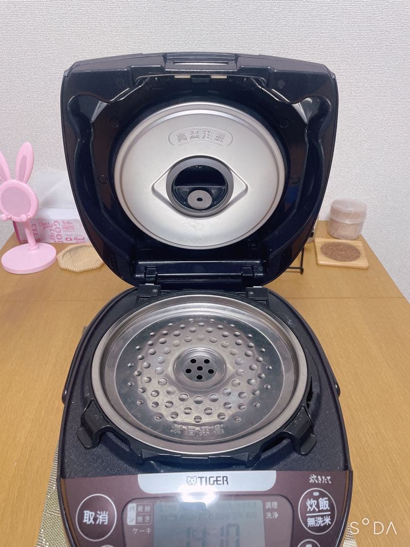 タイガー IH 炊飯器 炊きたて JPW-C100 5.5合 2022年製