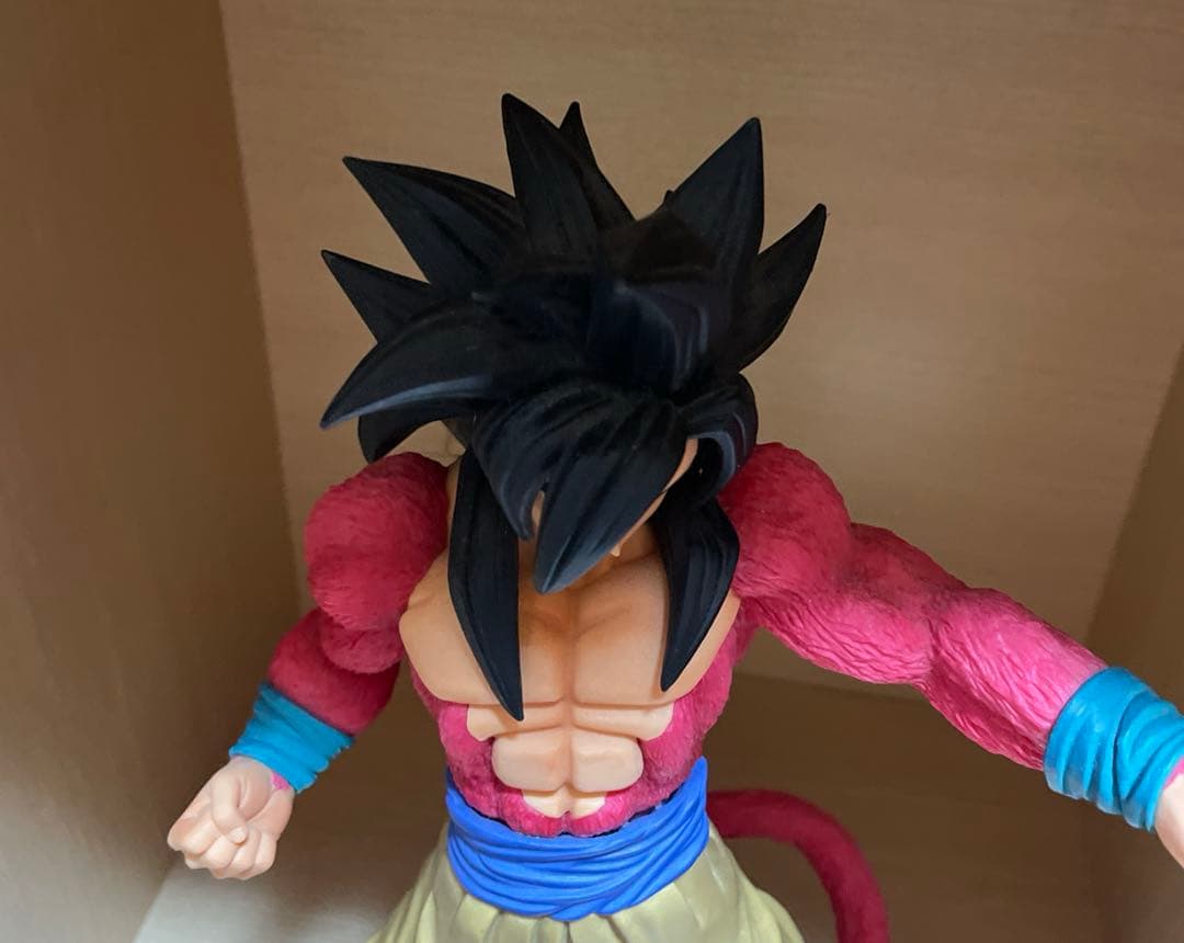 ドラゴンボール一番くじフィギュア 孫悟空スーパーサイヤ人4