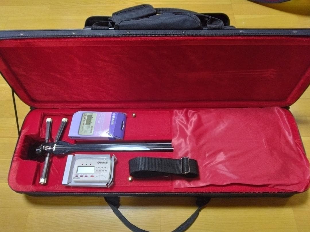 三線（沖縄三味線）入門用ケース付　付属品あり