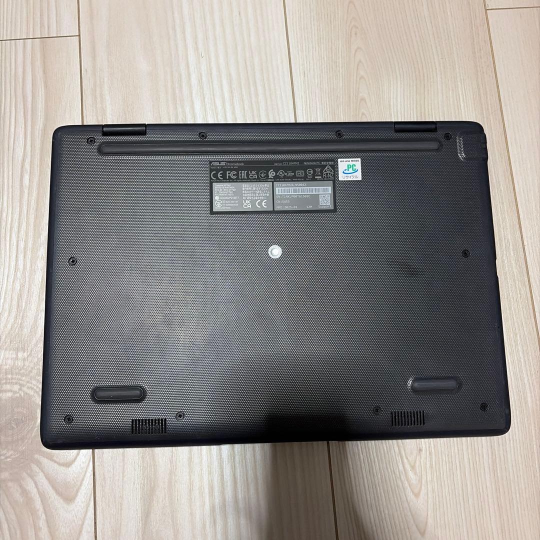 ASUS Chromebook HDMIポート搭載