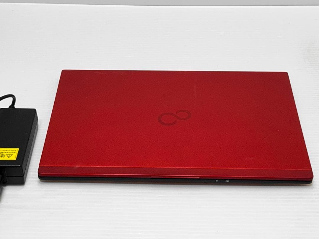 〜*中様 ガーネットレッド 第10世代Core i5 LIFEBOOK U931