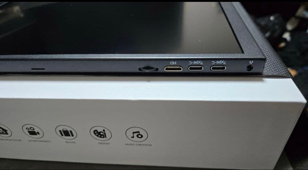 UPERFECT モバイルモニター16インチ【2K】