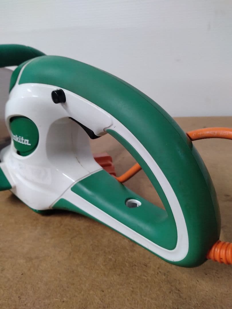 ★マキタ360㍉生垣バリカンMUH366G