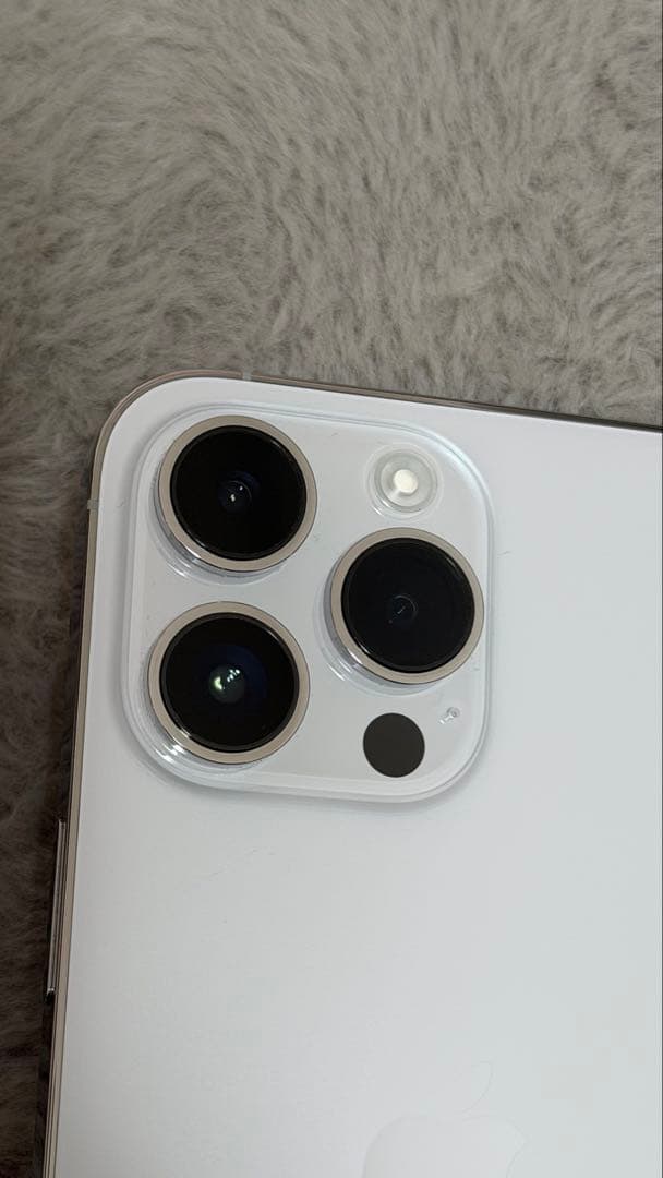 Apple iPhone 14 Pro Max シルバー 本体 SIMフリー