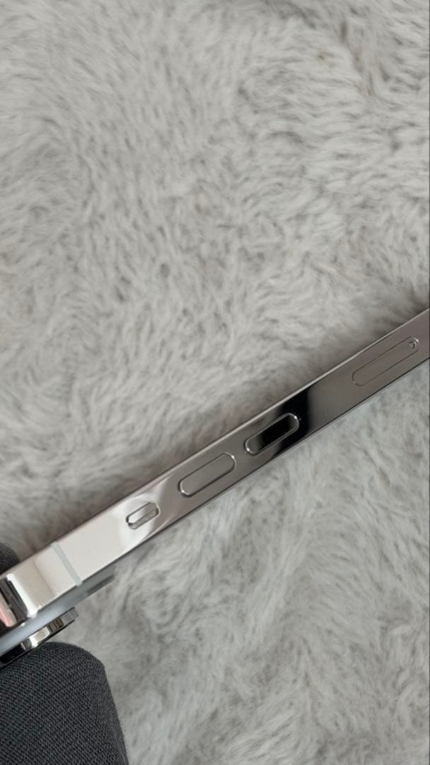 Apple iPhone 14 Pro Max シルバー 本体 SIMフリー