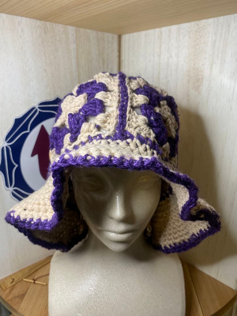 グラニースクエア　バケットハット