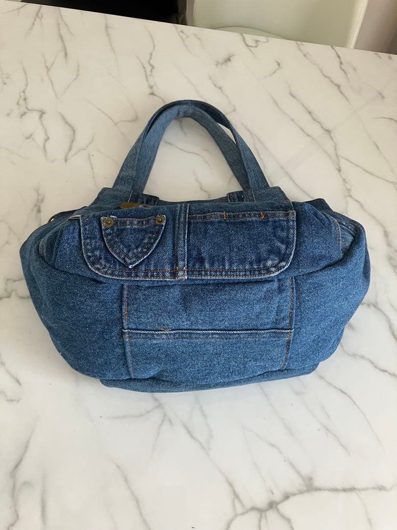 824 大きめデニムリメイクバック　ハンドメイド