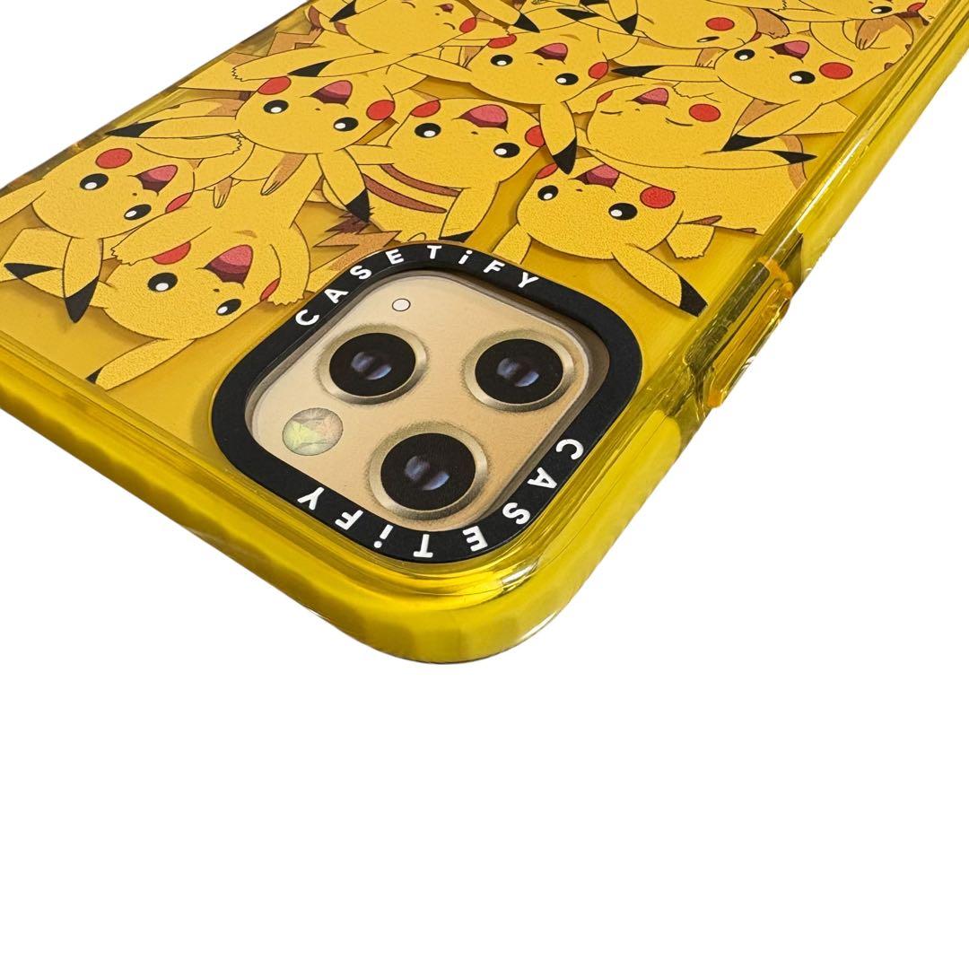 CASETiFY ポケモン iPhoneケース ピカチュウ 総柄 黄色 美品