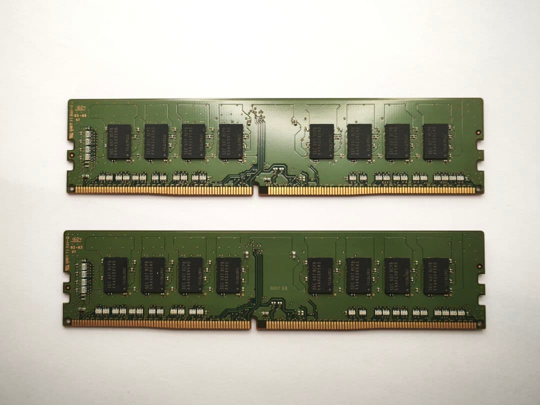 Samsung DDR4 16GBメモリ(8GB×2枚組)DIMM