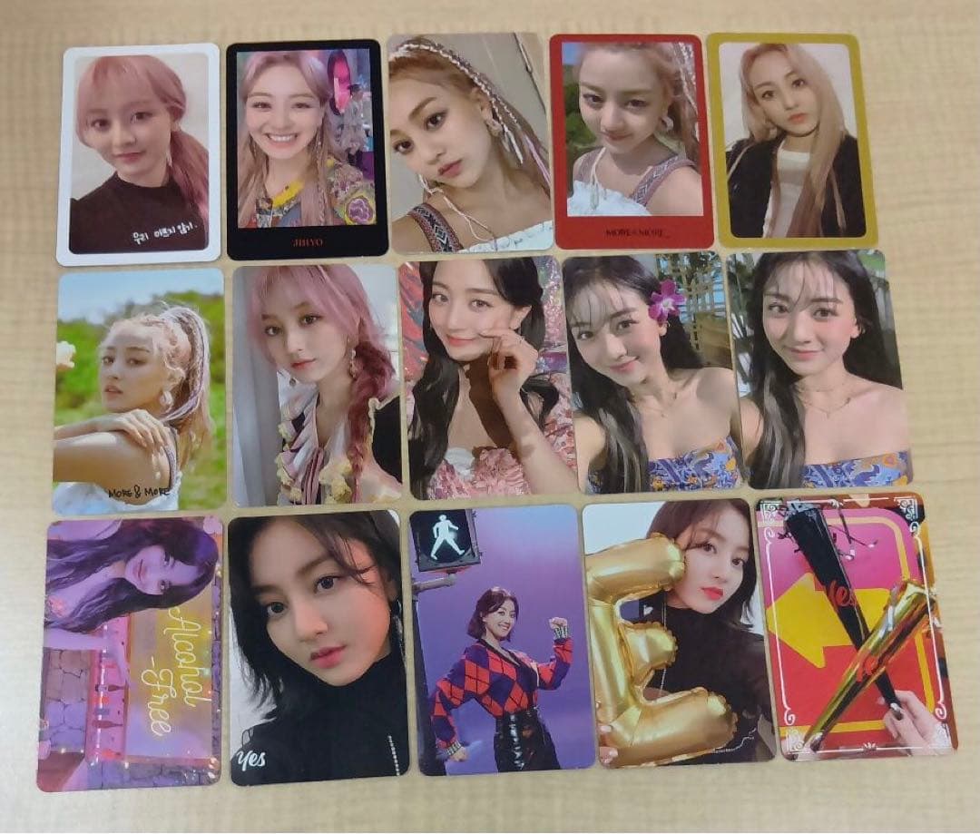 ❶ TWICE ジヒョ トレカ 46枚 まとめ売り