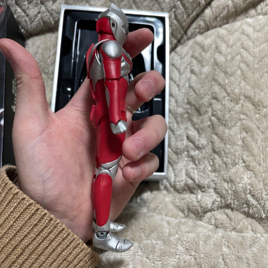 中国代理版真骨彫製法 ウルトラマンティガ パワータイプ　初期の傷があります